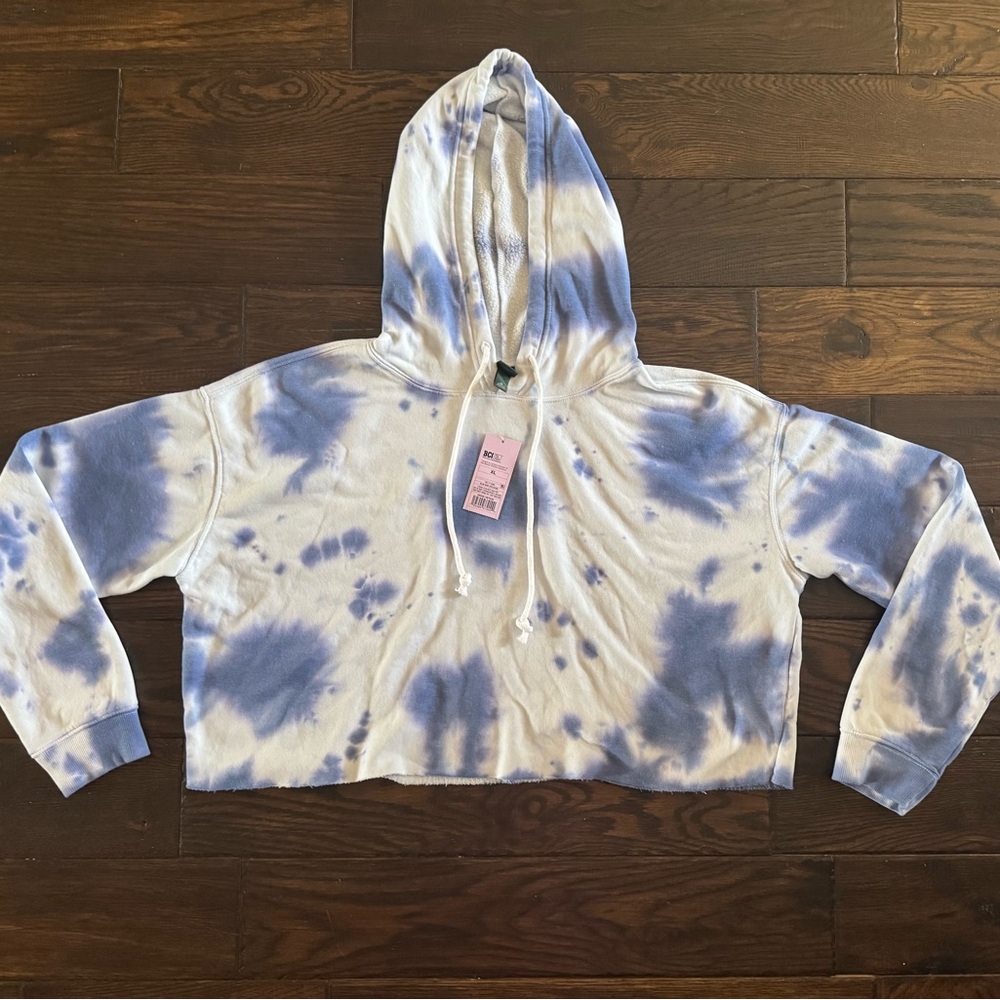 Wild Fable Blue and White Cropped Hoodie